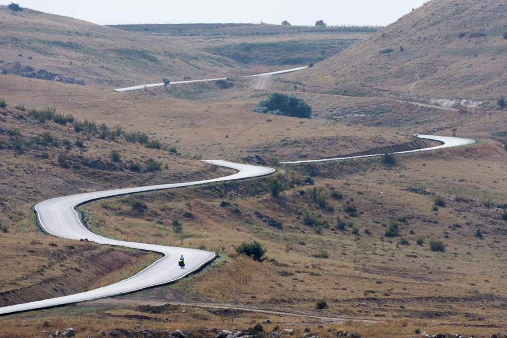 Can you see Emily? We take on one of the toughest climbs yet - this photo doesn't do justice to the gradient!